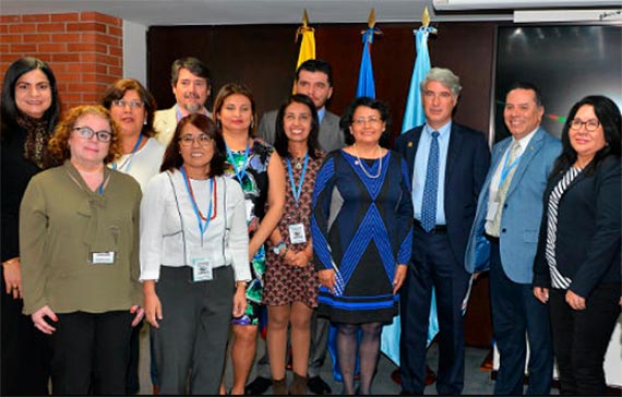 Una comisión internacional hace seguimiento al panorama de tuberculosis en Colombia