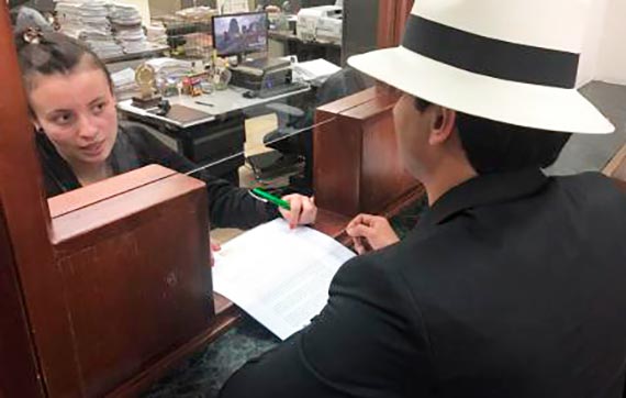Congresista pide declarar estado de cosas inconstitucional en salud