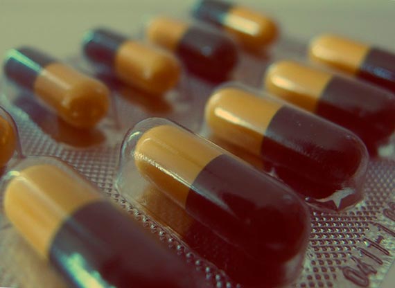 Disputa entre multinacionales farmacéuticas y Ministerio de Salud sobre biosimilares