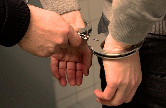 Ordenan la captura de fiscal que llevaba el caso del 'Cartel de la Hemofilia'