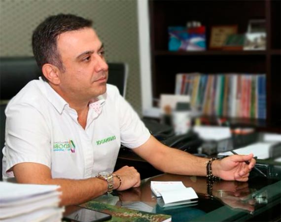 Procuraduría prorroga la suspensión de Edwin Besaile por irregularidades en contrato de ciencia y tecnología