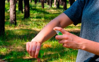 Ingeniera de la Universidad Nacional descubre un repelente natural contra los zancudos