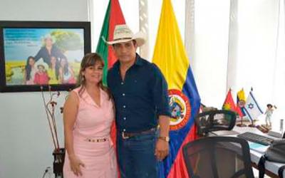 La Gobernación de Casanare posesiona a la nueva gerente de la EPS Capresoca