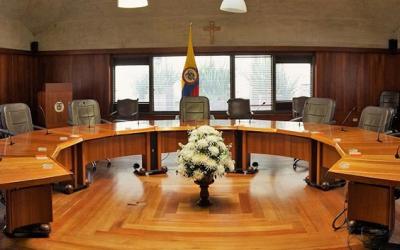 Supersalud debe adoptar las medidas necesarias para proferir sus decisiones en los términos legales.