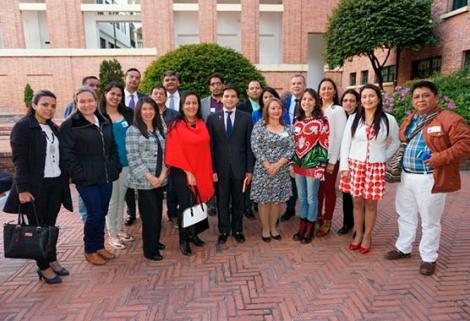 Inicia el proyecto de formación en salud pública para indígenas U'wa