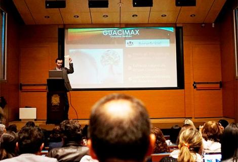 Pañitos para protección solar y cerveza para prevenir la alopecia: innovación en la Universidad Nacional 