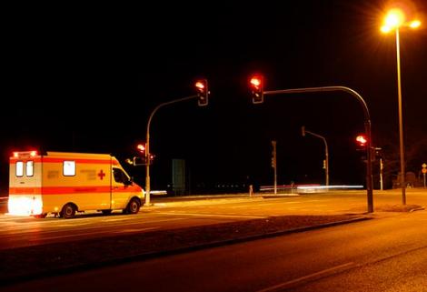 La Fiscalía imputa cargos por homicidio culposo al conductor de una ambulancia