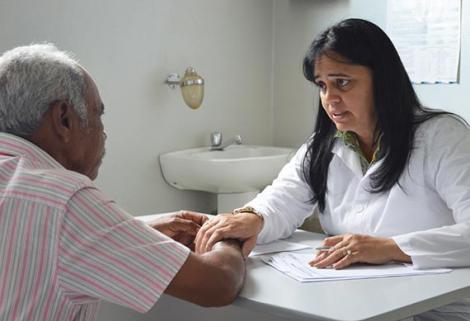 La OPS indica cuáles son las pautas éticas que deben regir las investigaciones con seres humanos