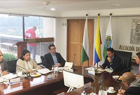 El Ministerio de Salud y los socios de Savia Salud definieron un plan de trabajo con el fin de dar solución a la situación de esta entidad.