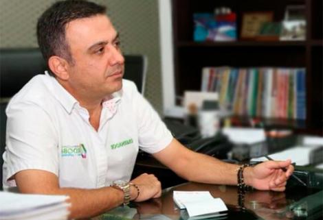 Procuraduría prorroga la suspensión del gobernador de Córdoba, Edwin Besaile, por irregularidades en contrato de ciencia y tecnología