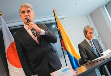Japón dona equipos médicos que beneficiarán a hospitales públicos de cuatro departamentos del país