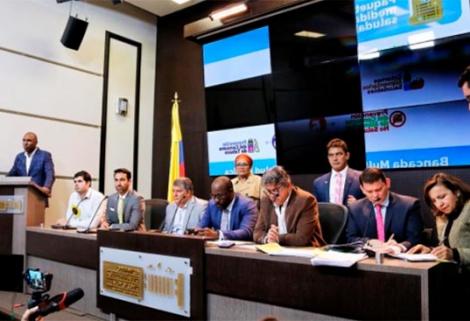 Entre ellos uno que propone impuestos para alimentos y bebidas ultraprocesados y otro que busca hacer ajustes al sistema de salud.