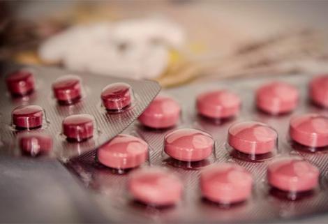El 73,49% de los precios de los medicamentos no está regulado, lo que puede significar pérdidas anuales por más de $600 mil millones de pesos.
