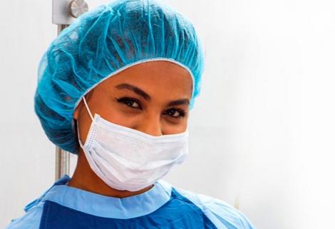 El personal de la salud en todo el mundo está en la primera línea en la lucha para contener el coronavirus COVID-19.